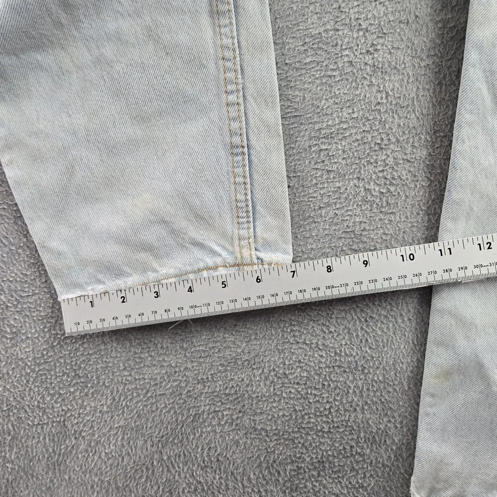 Levis *please carefully